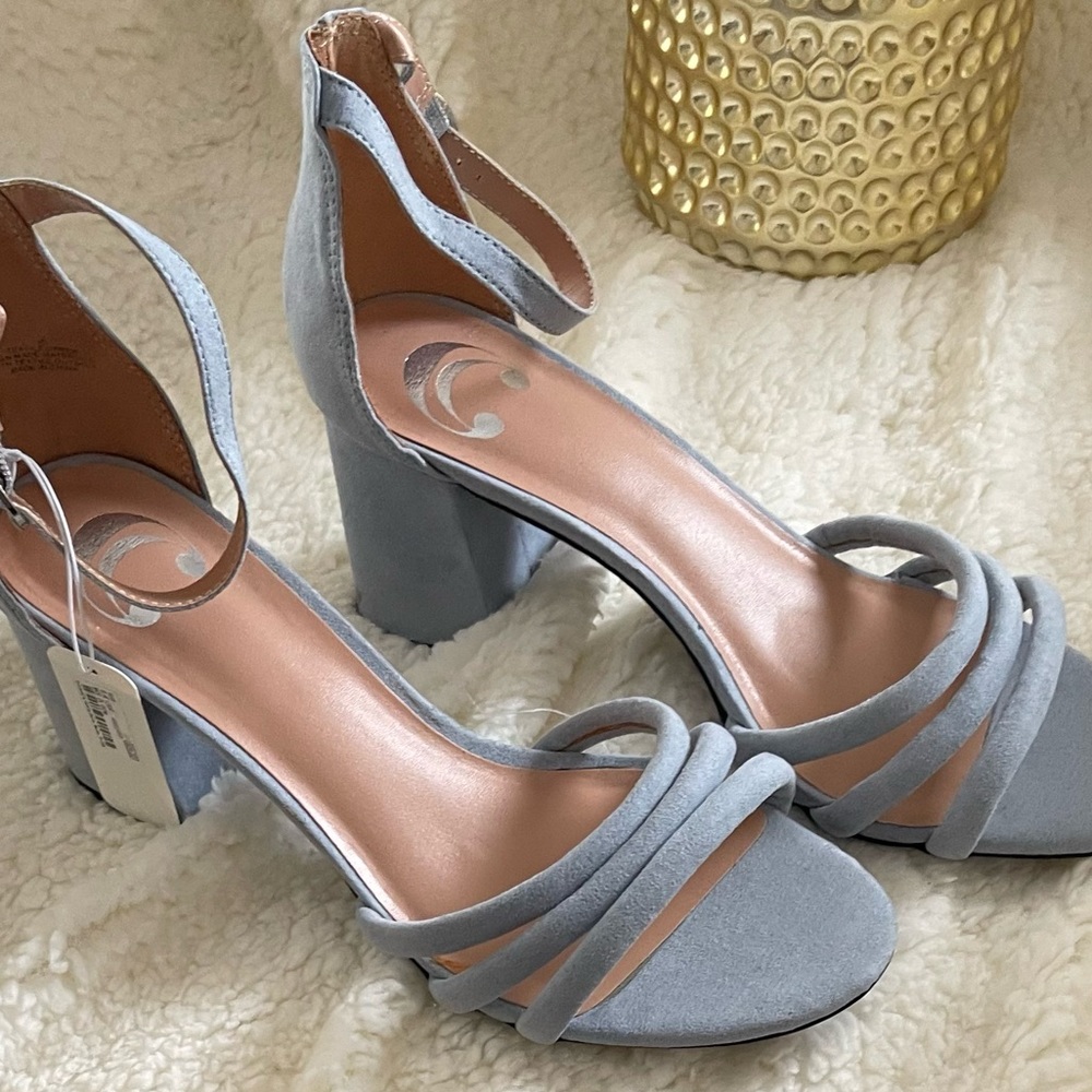 Charming Charlie Pale Blue heel 
Size 10